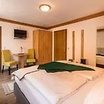 Haus Farmer Guest house Sankt Martin am Tennengebirge