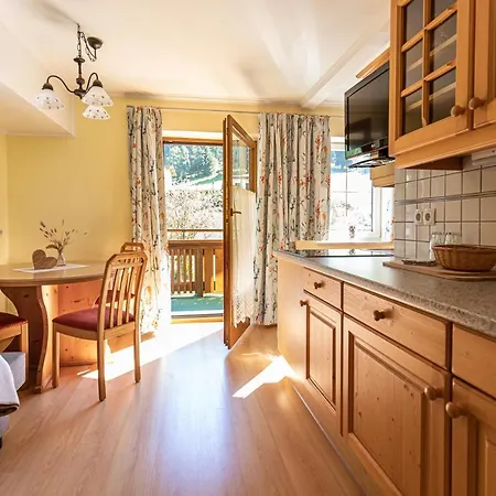 Haus Farmer Guest house